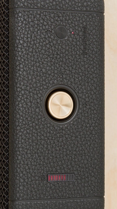 Foto de review do Marshall Emberton II