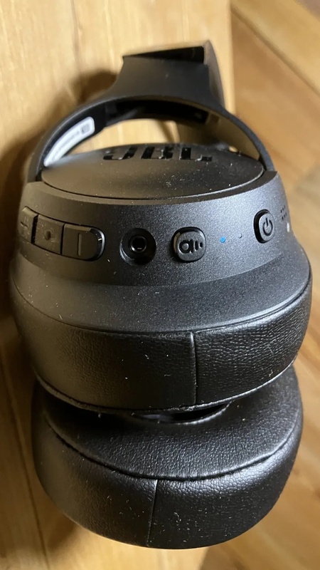 Foto de avaliação do JBL Tune 770NC Wireless