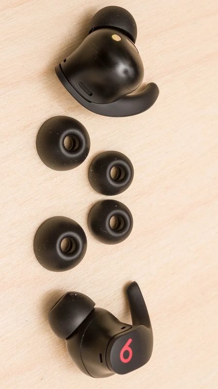 Foto de review do Beats Studio Buds