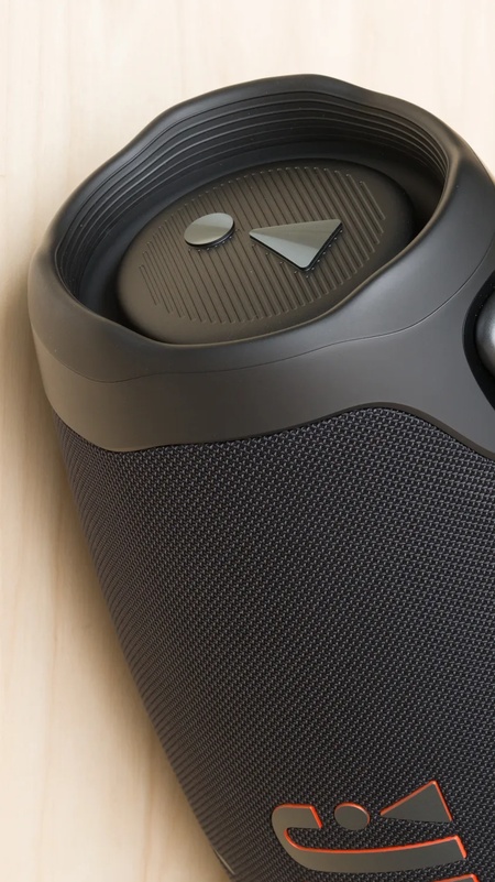 Foto de avaliação do JBL Boombox 3