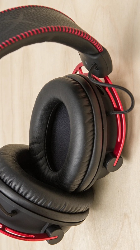 Foto de avaliação do HyperX Cloud Alpha Wireless