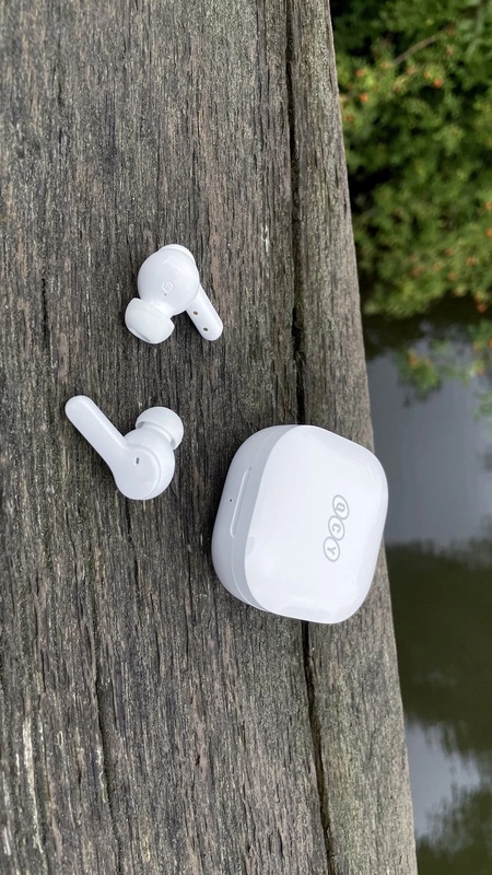 Foto de review do QCY T13
