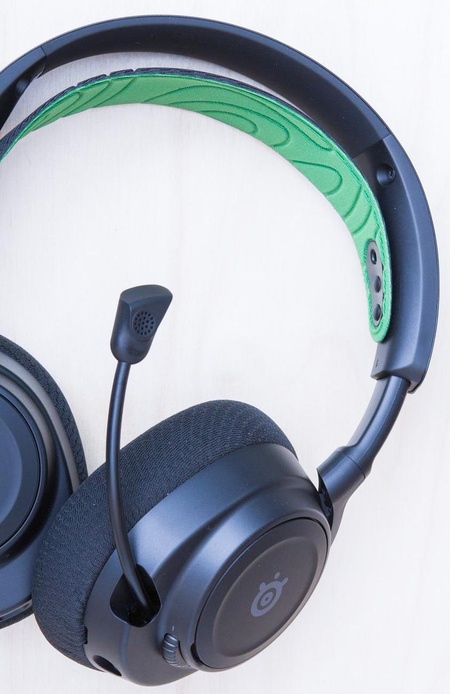 Foto de review do SteelSeries Arctis Nova 7 Wireless