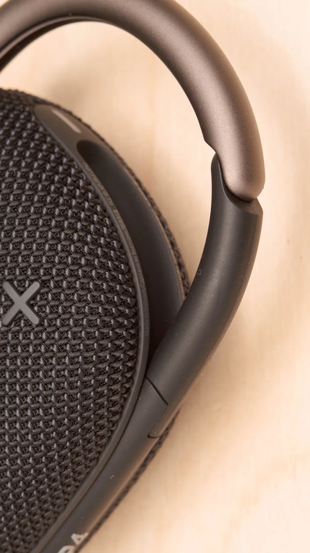 Foto de avaliação do JBL Clip 4