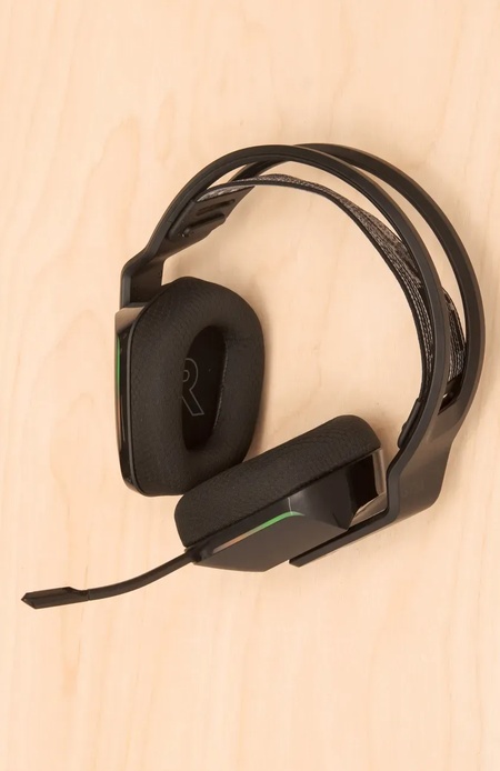 Foto de review do Logitech G733 LIGHTSPEED